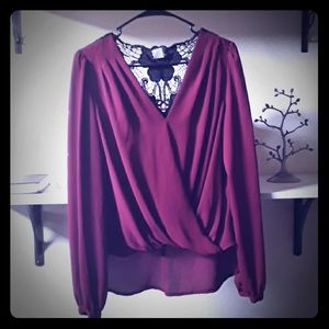 VENUS blouse size L